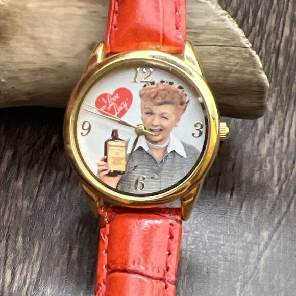 I Love Lucy Lucille Ball Watch Women 31mm Gold Tone Red Leather Band New Battery - Picture 1 of 11